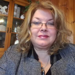 Meet your Posher, Betsy